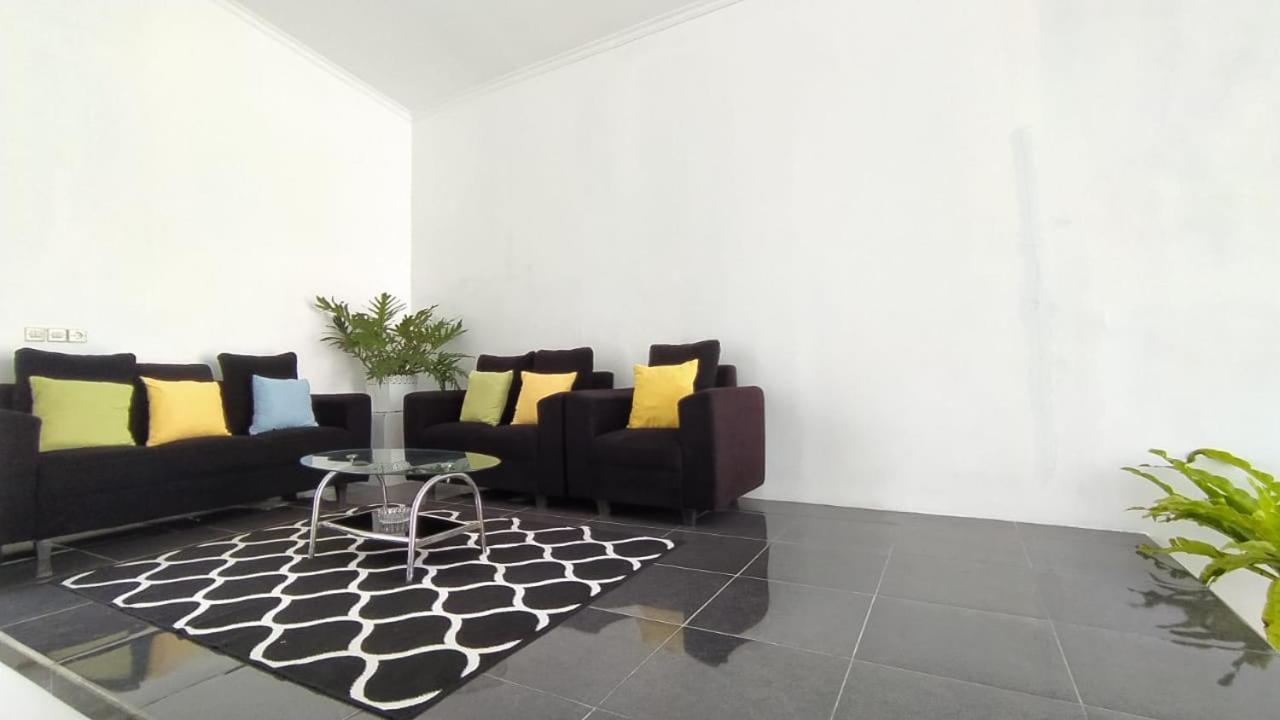 Villa Tiara 2 Cikundul Екстериор снимка